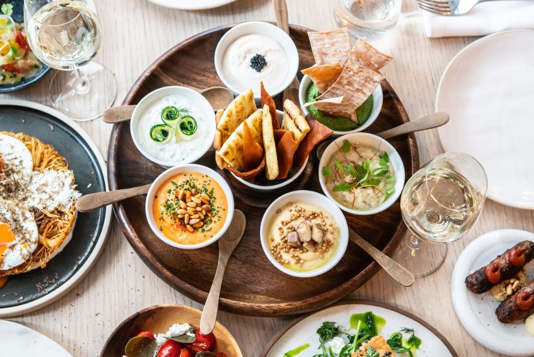 Exciting launch of Meraki Bar in the heart of London – Art, Food ...